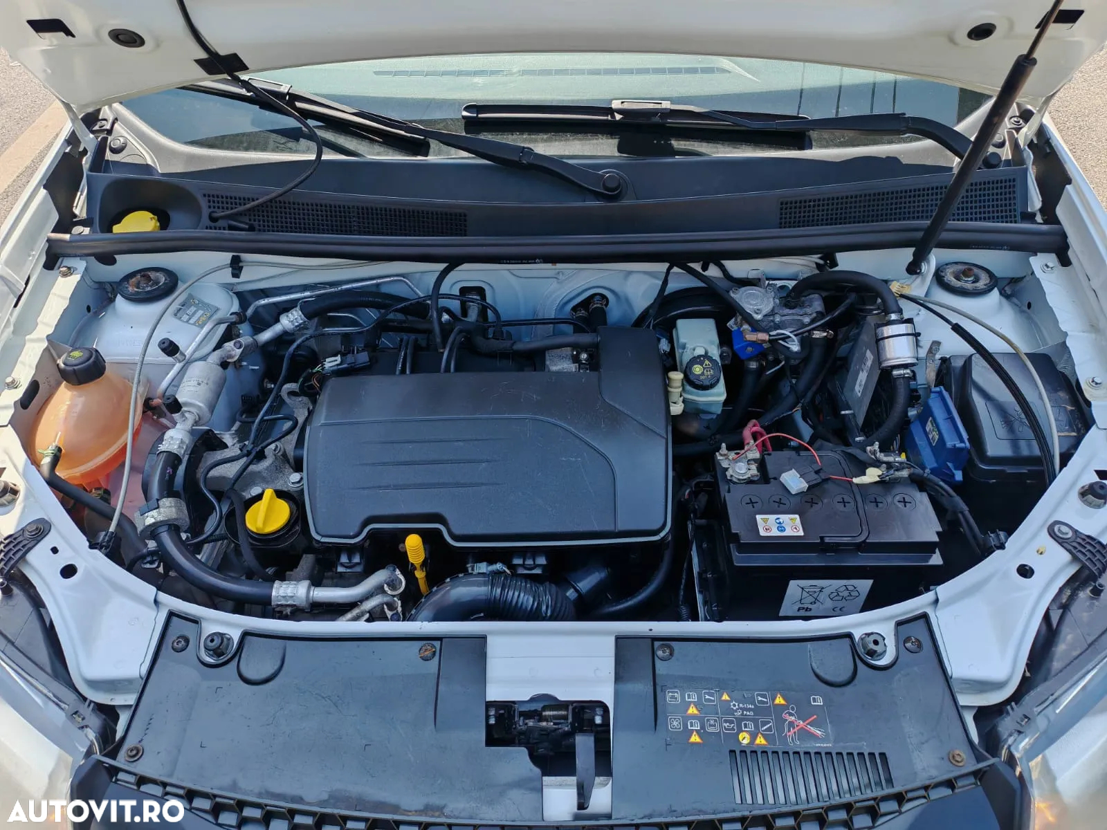 Dacia Logan 1.2 Laureate - 8