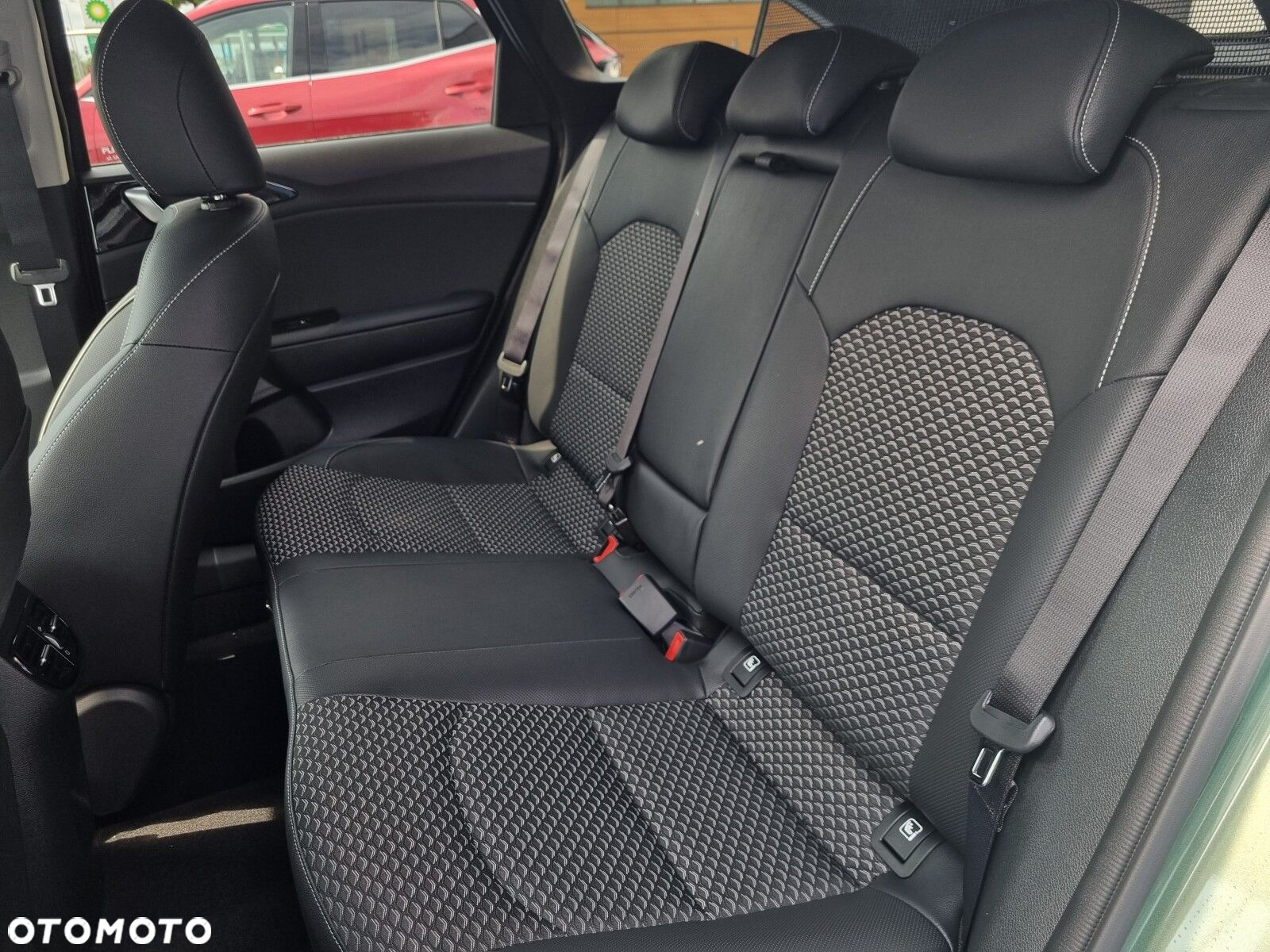 Kia Ceed - 24