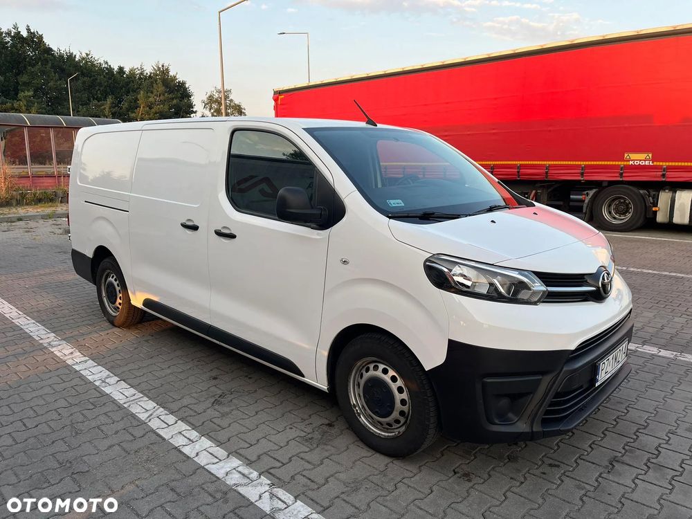Toyota PROACE - 1