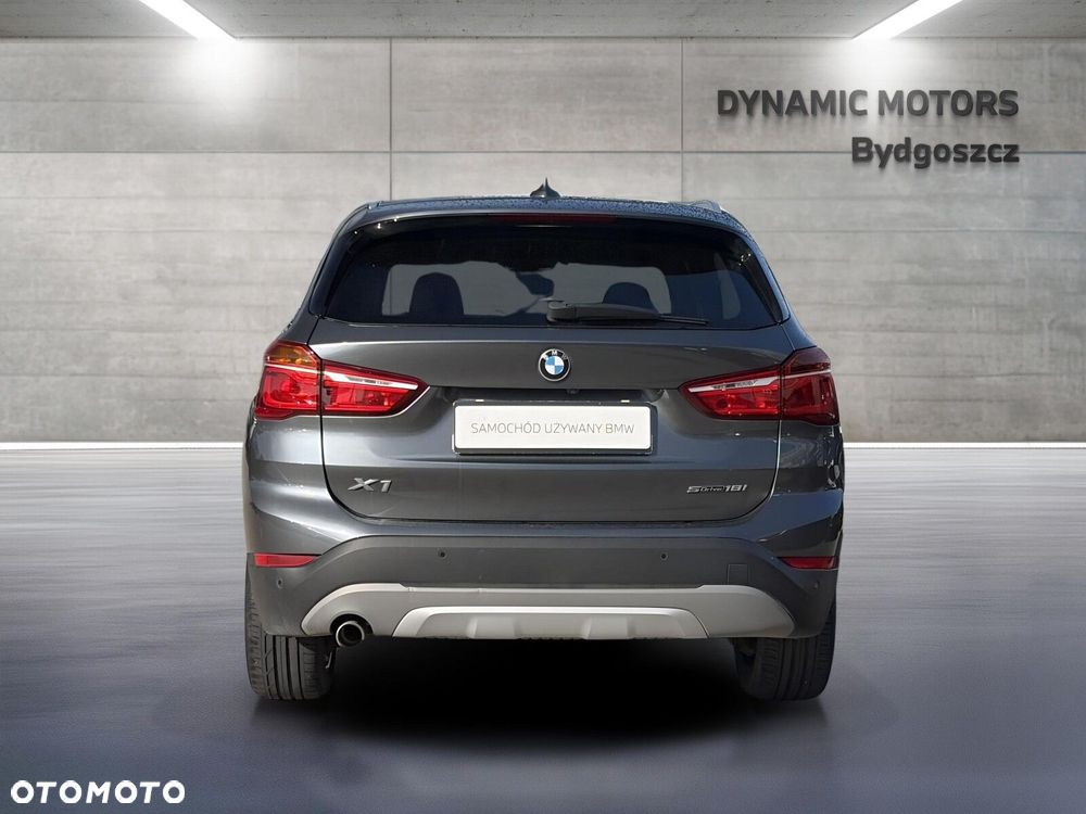 BMW X1 sDrive18i xLine - 5
