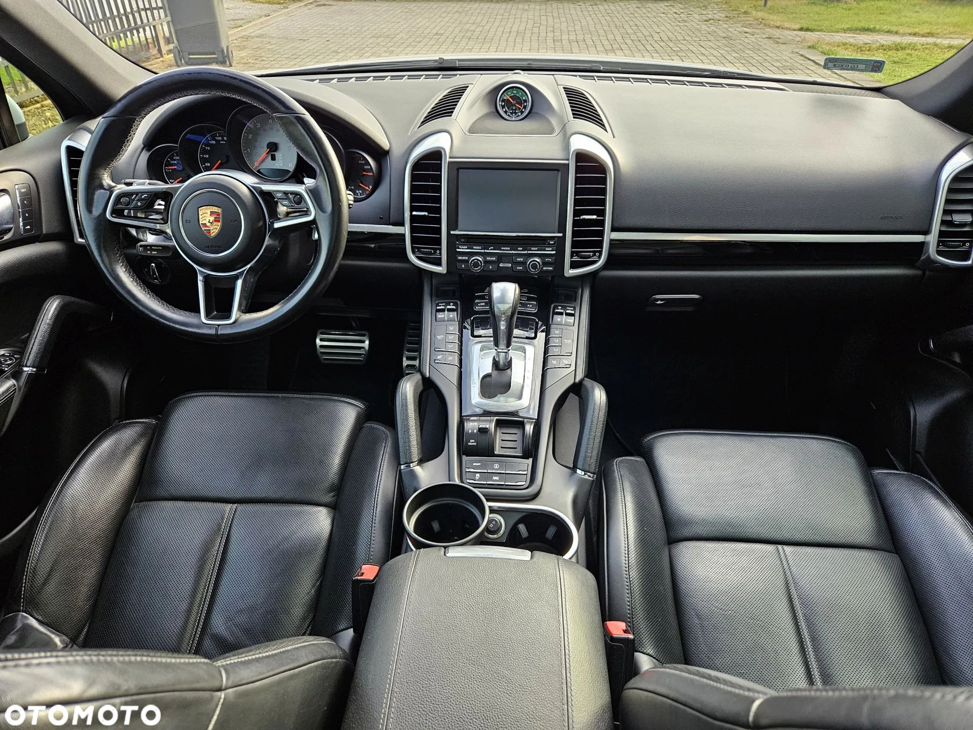 Porsche Cayenne S - 24