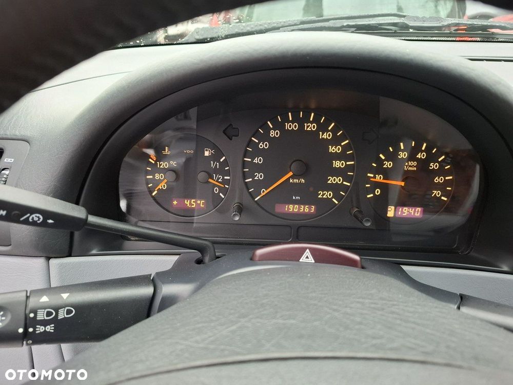Mercedes-Benz ML 320 - 18