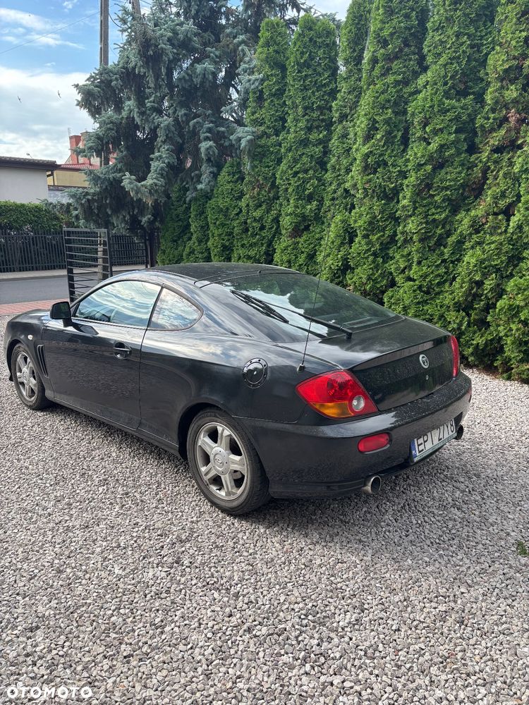 Hyundai Coupe 2.7 GLS - 4