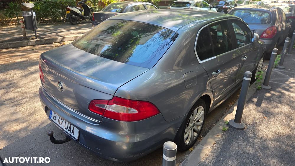 Skoda Superb 2.0 TDI Elegance 4x4 - 8