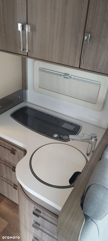 KABE Travel Master i740 - 13