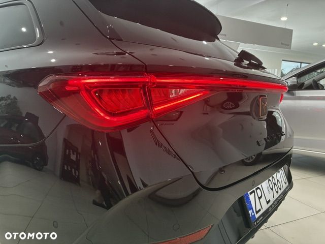 Cupra Leon Sportstourer 2.0 TSI 4Drive VZ Cup DSG - 22
