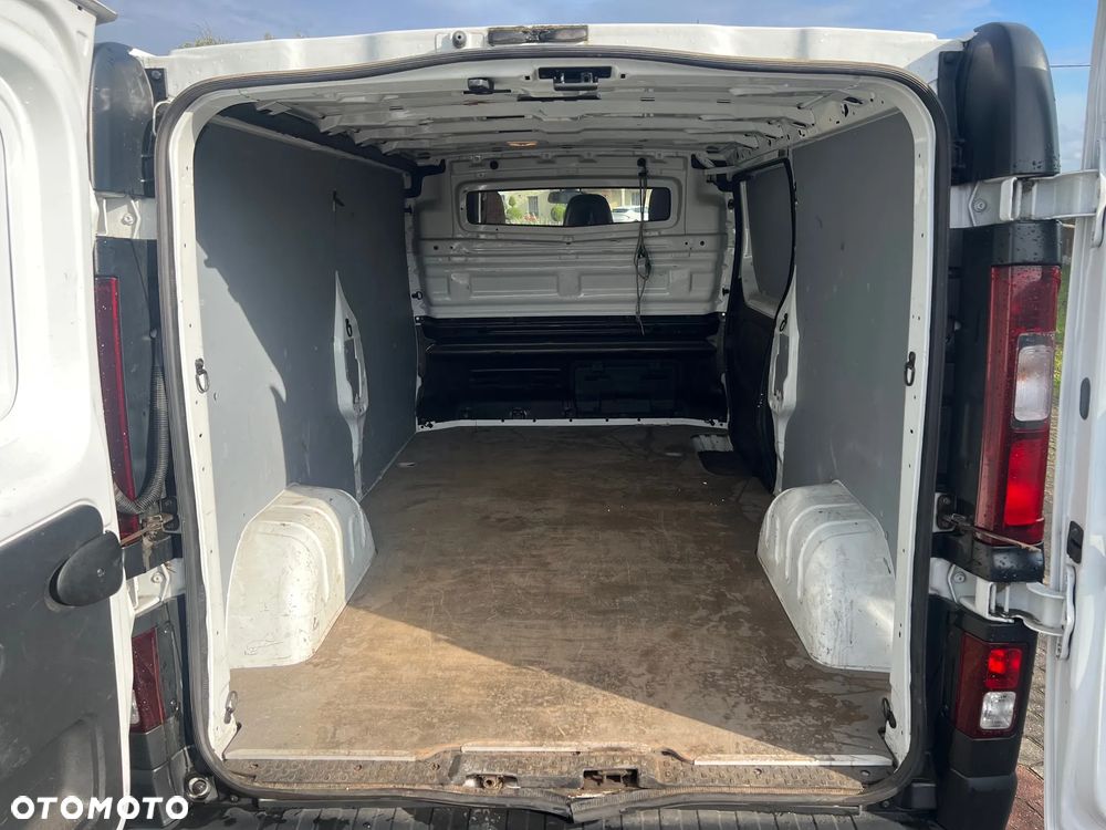 Opel Vivaro - 9