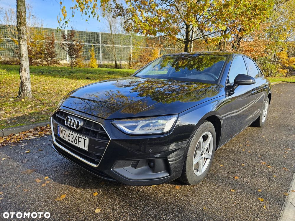 Audi A4 - 1