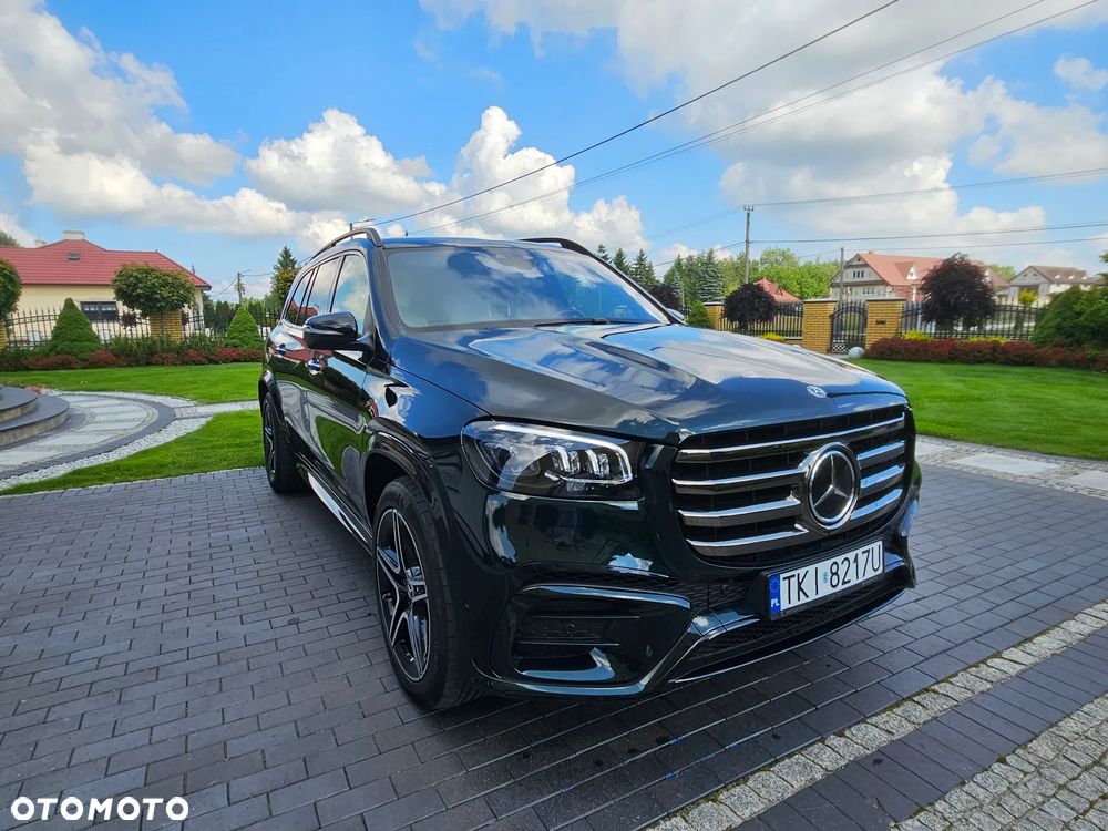 Mercedes-Benz GLS - 12