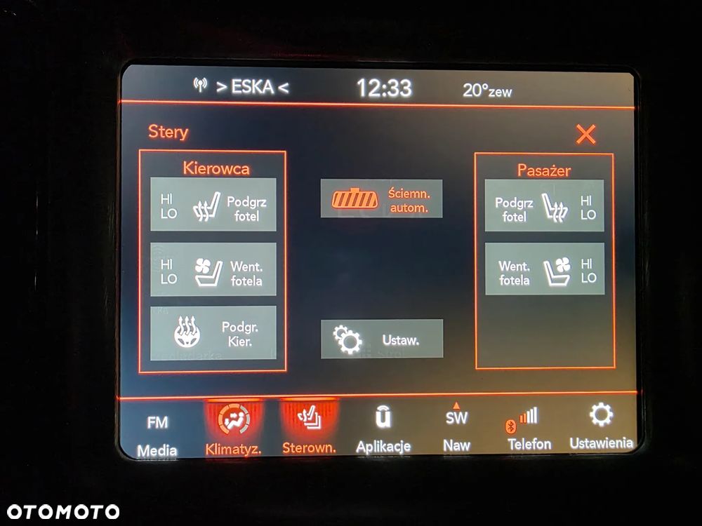 Dodge Challenger 3.6 SXT Plus - 35