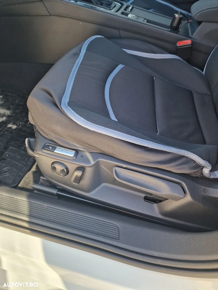 Volkswagen Passat 2.0 TDI SCR Business - 8