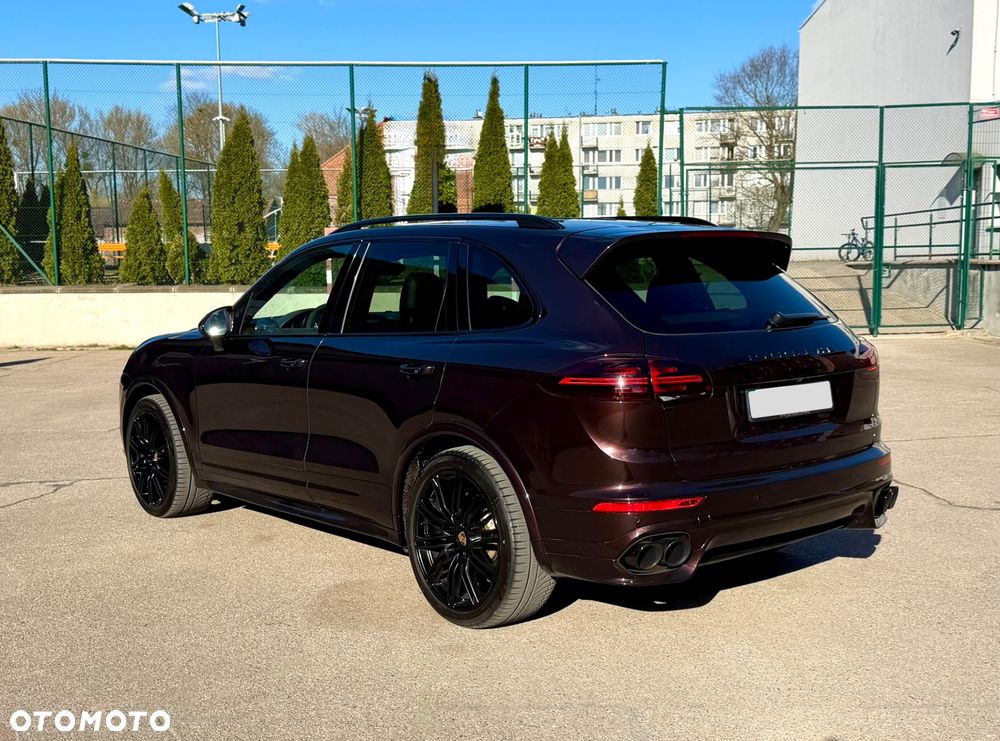 Porsche Cayenne Diesel Platinum Edition - 2