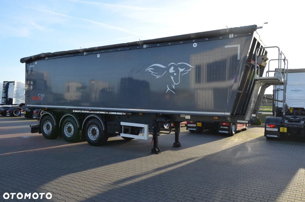 Mega LIGHT / BENALU / WYWROTKA ALU 50 m3 / 10.2023r / KLAPO DRZWI / OŚ POD. / 6150kg / SAF / 0473 - 1