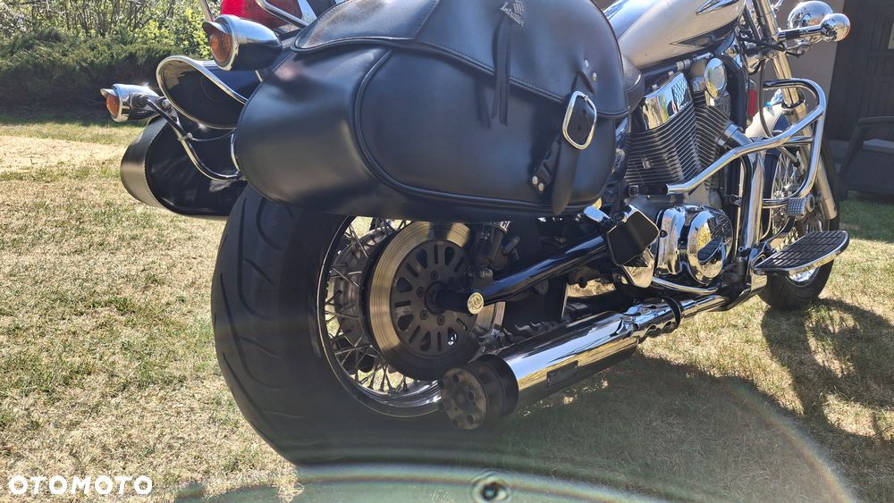 Suzuki Intruder - 7