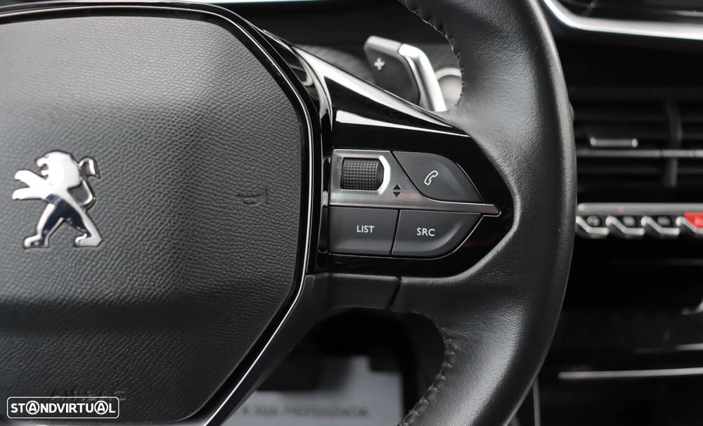 Peugeot 2008 PureTech 130 EAT8 Allure - 24