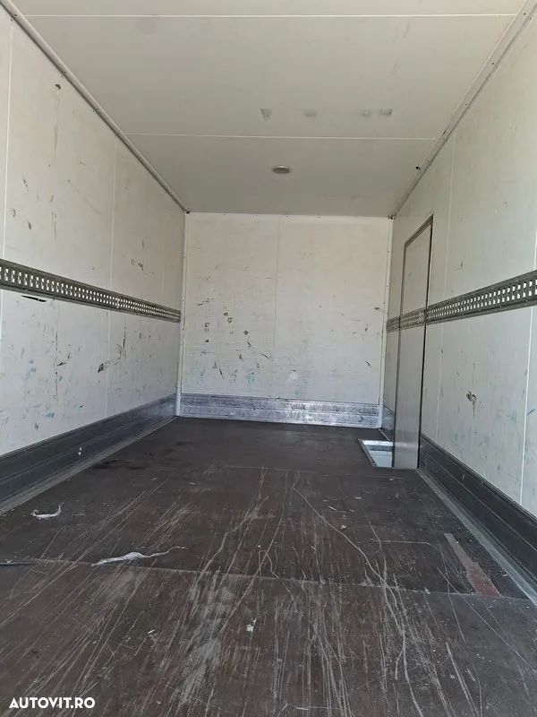 Iveco DAILY 35S14H-Carosare BOX IZOLAT TIP SNACK - 8