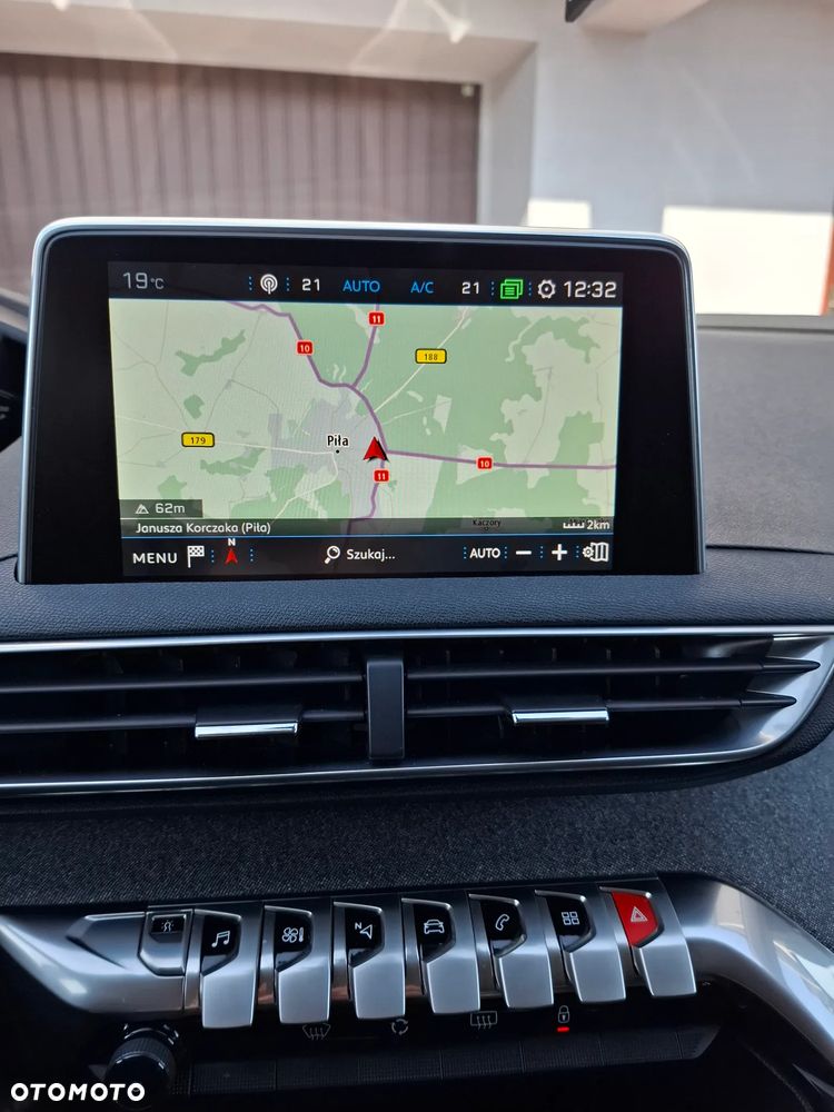 Peugeot 3008 HDi FAP 150 Premium - 18