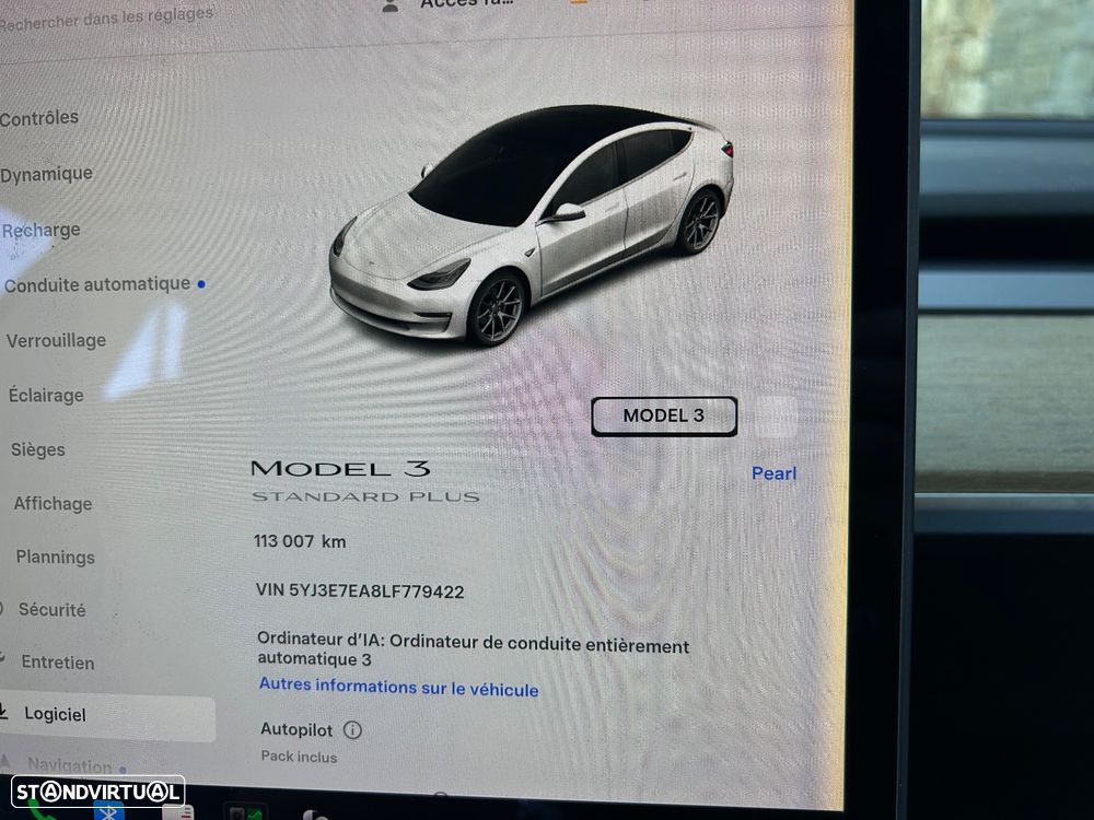 Tesla Model 3 - 23