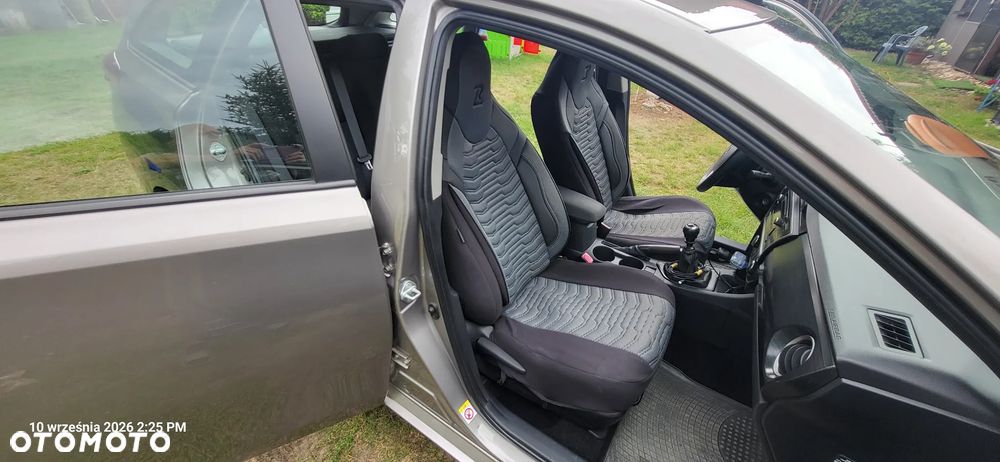 Toyota Auris - 7