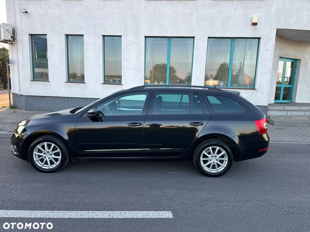 Skoda Octavia 2.0 TDI DSG Ambition - 12