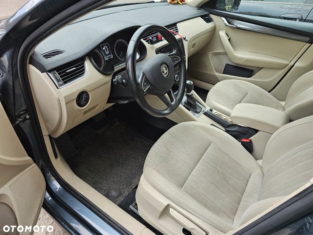Skoda Octavia 1.8 TSI Style DSG - 9