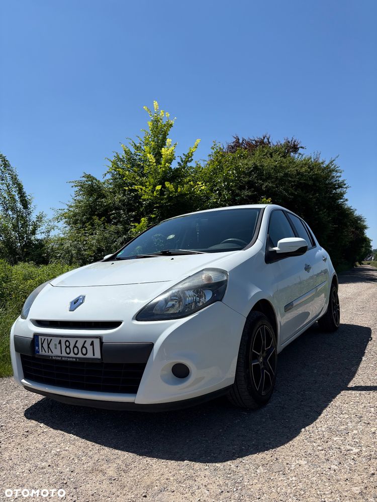 Renault Clio 1.2 16V Campus Authentique - 3