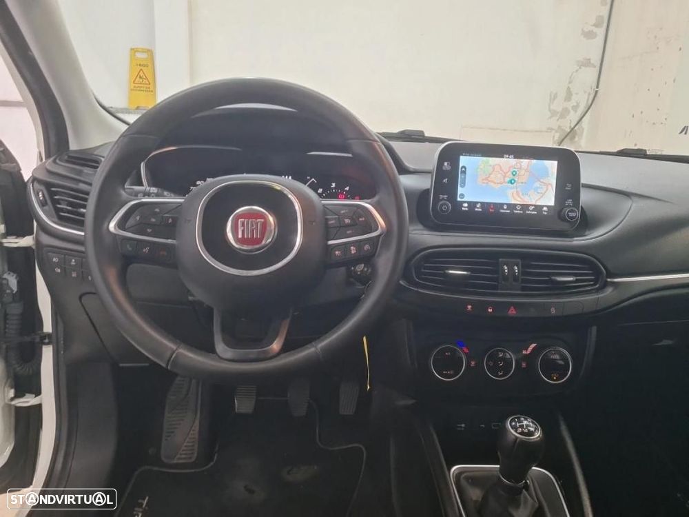 Fiat Tipo Station Wagon 1.3 M-Jet Lounge - 3