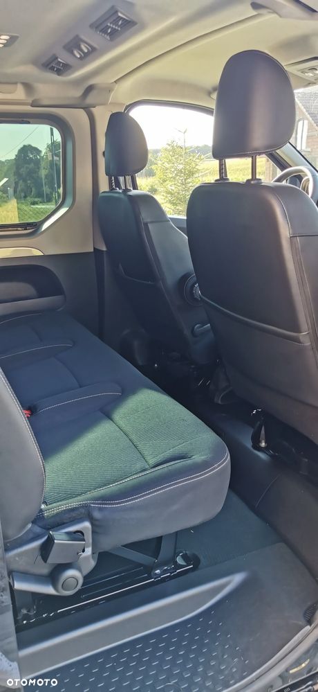 Renault Trafic 2.0 dCi EDC - 13