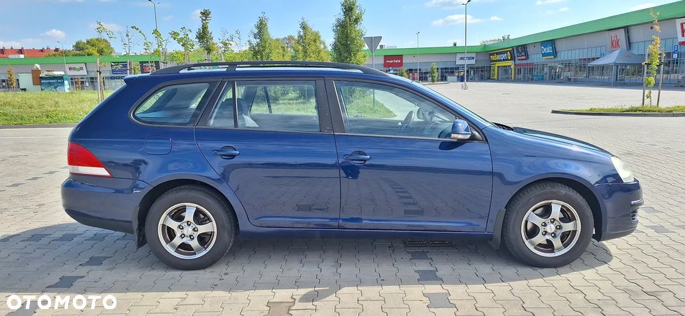 Volkswagen Golf 1.6 Trendline - 4