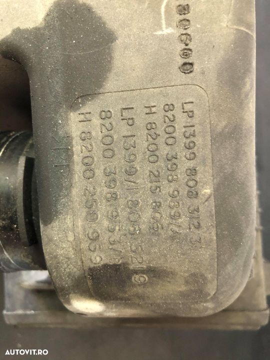 carcasa filtru aer 1.2 b tce d4fh786 renault clio 3 dupa 2007 - 2