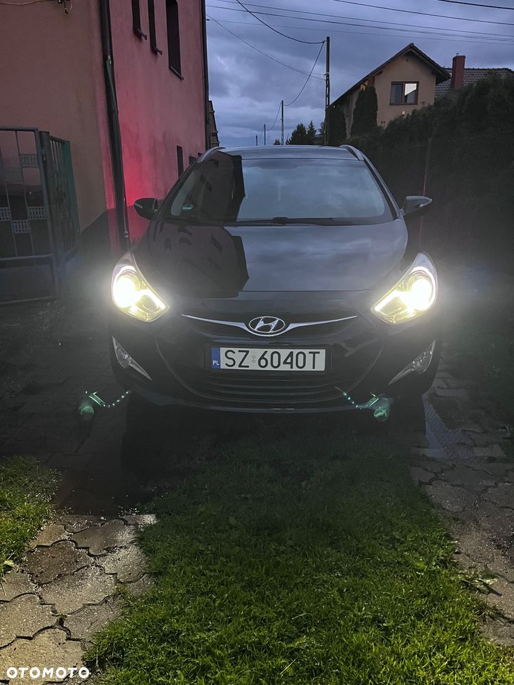 Hyundai i40 2.0 GDI Comfort + - 19