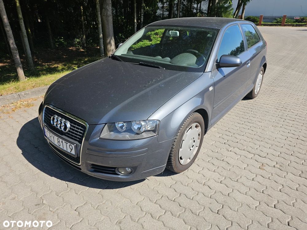 Audi A3 3-drzwiowe 1.6 tiptronic Attraction