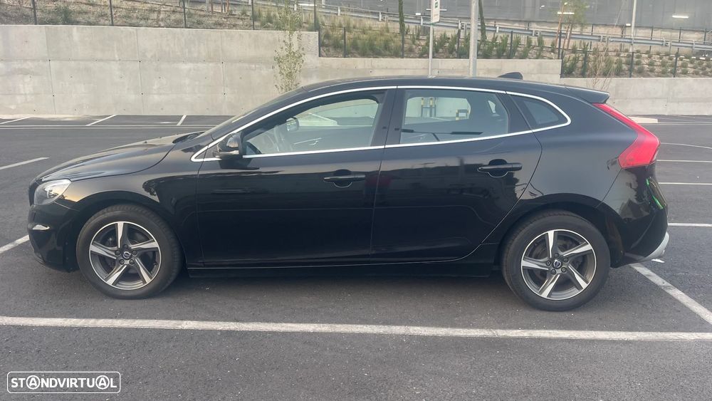 Volvo V40 D2 RDesign - 1