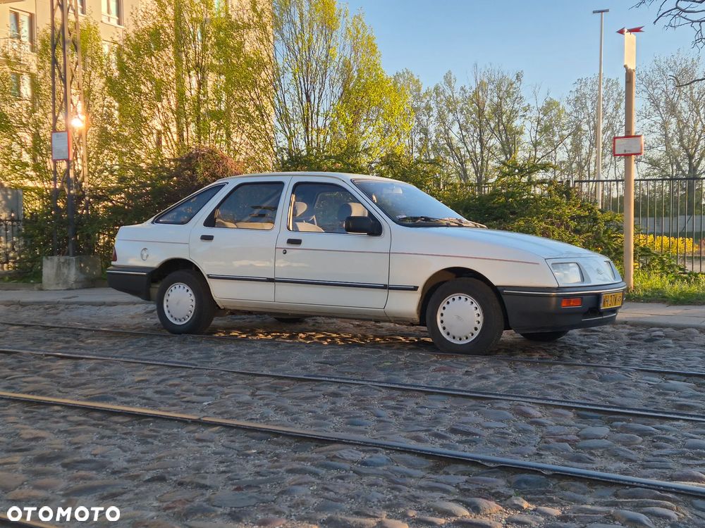 Ford Sierra - 23