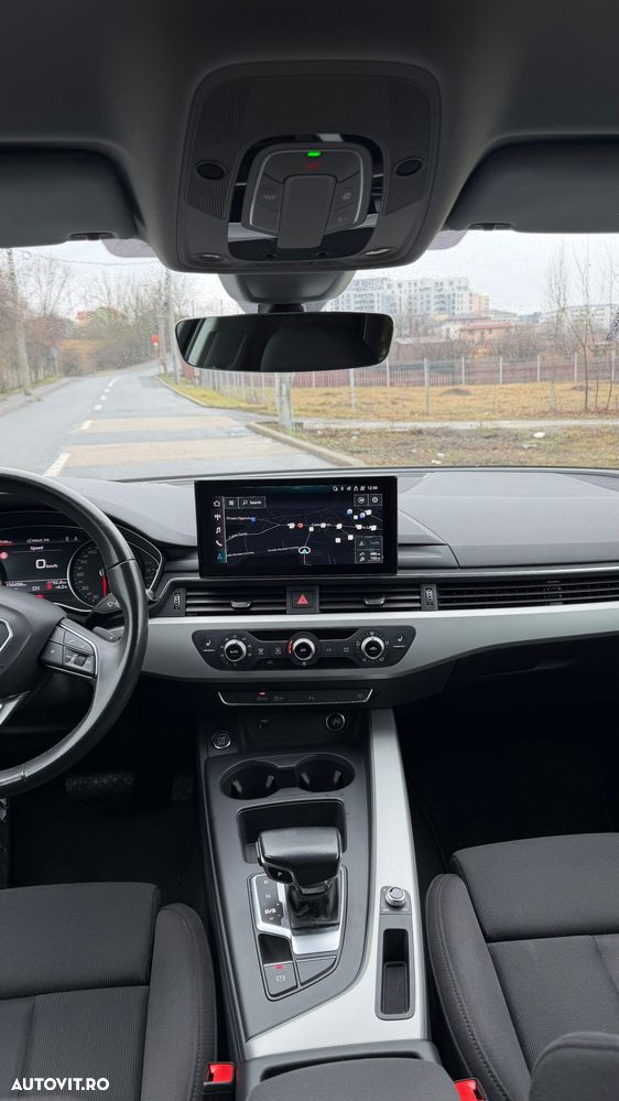 Audi A4 30 TDI S tronic - 12