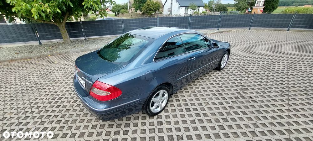Mercedes-Benz CLK - 39