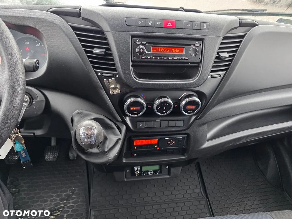 Iveco DAILY 3.0 72C18 15 PALET KONTENER WINDA - 16