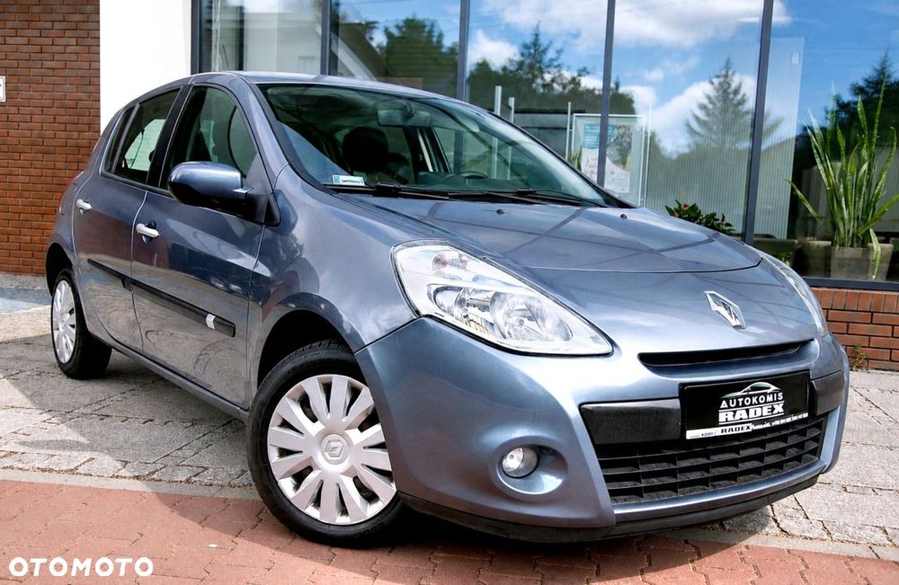 Renault Clio - 2
