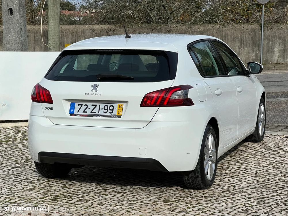 Peugeot 308 - 5