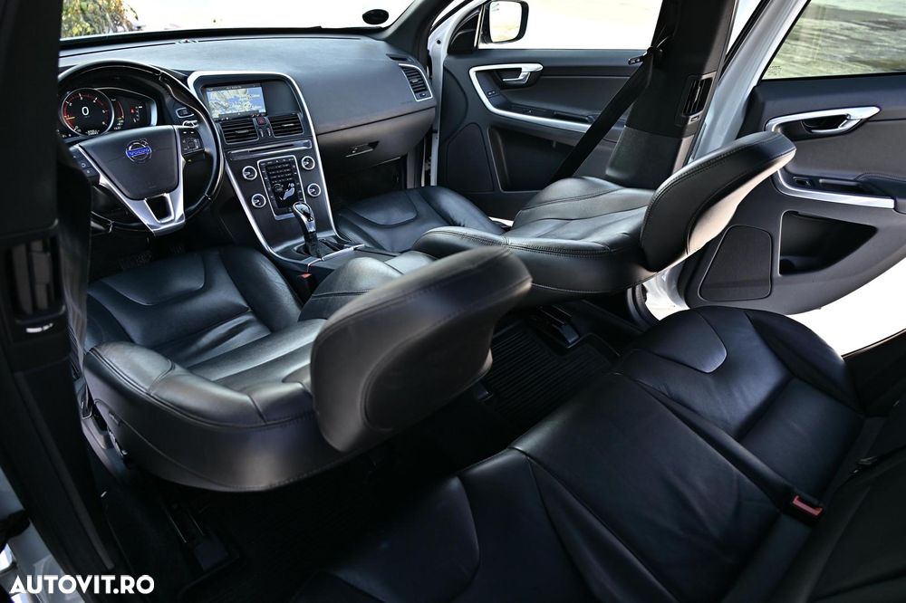 Volvo XC 60 D4 Geartronic Summum - 18