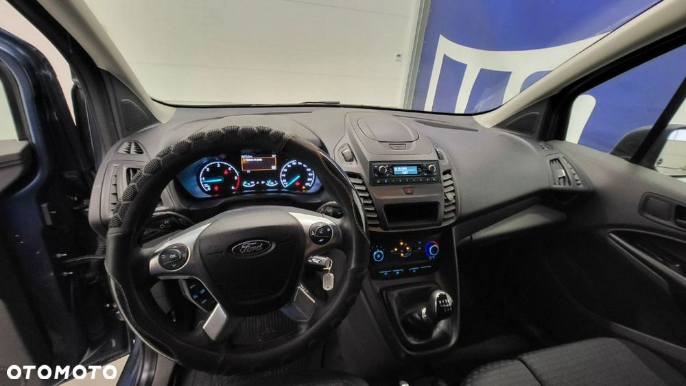 Ford Transit Connect - 16