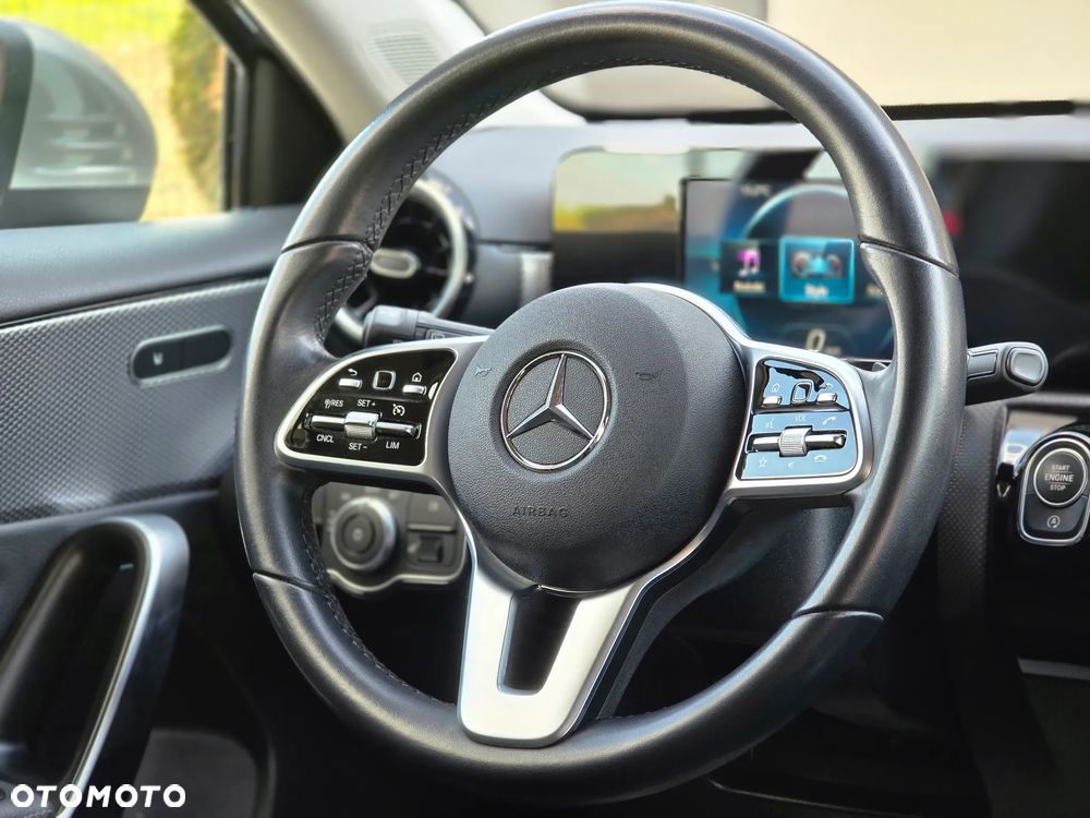 Mercedes-Benz Klasa A 200 d 8G-DCT Edition 2020 - 28