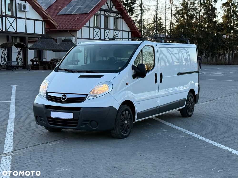Opel VIVARO - 2