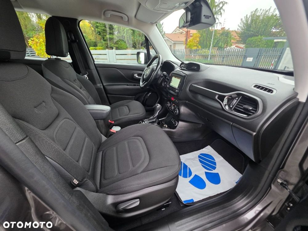 Jeep Renegade - 21