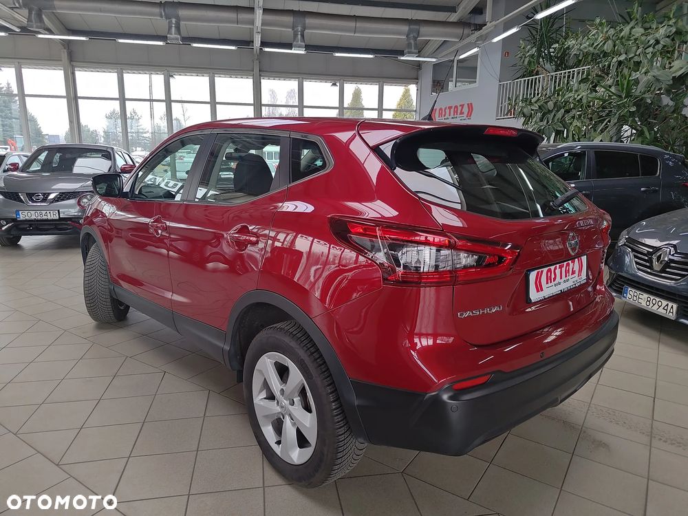 Nissan Qashqai 1.2 DIG-T N-Connecta - 2