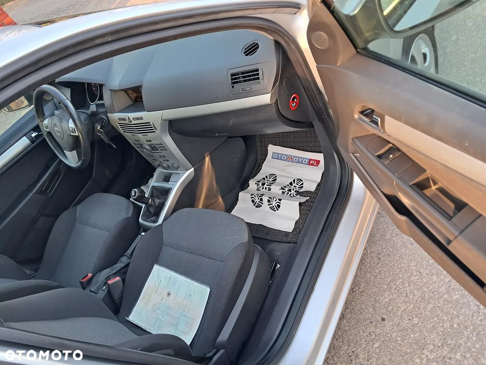 Opel Astra 1.6 Selection - 16