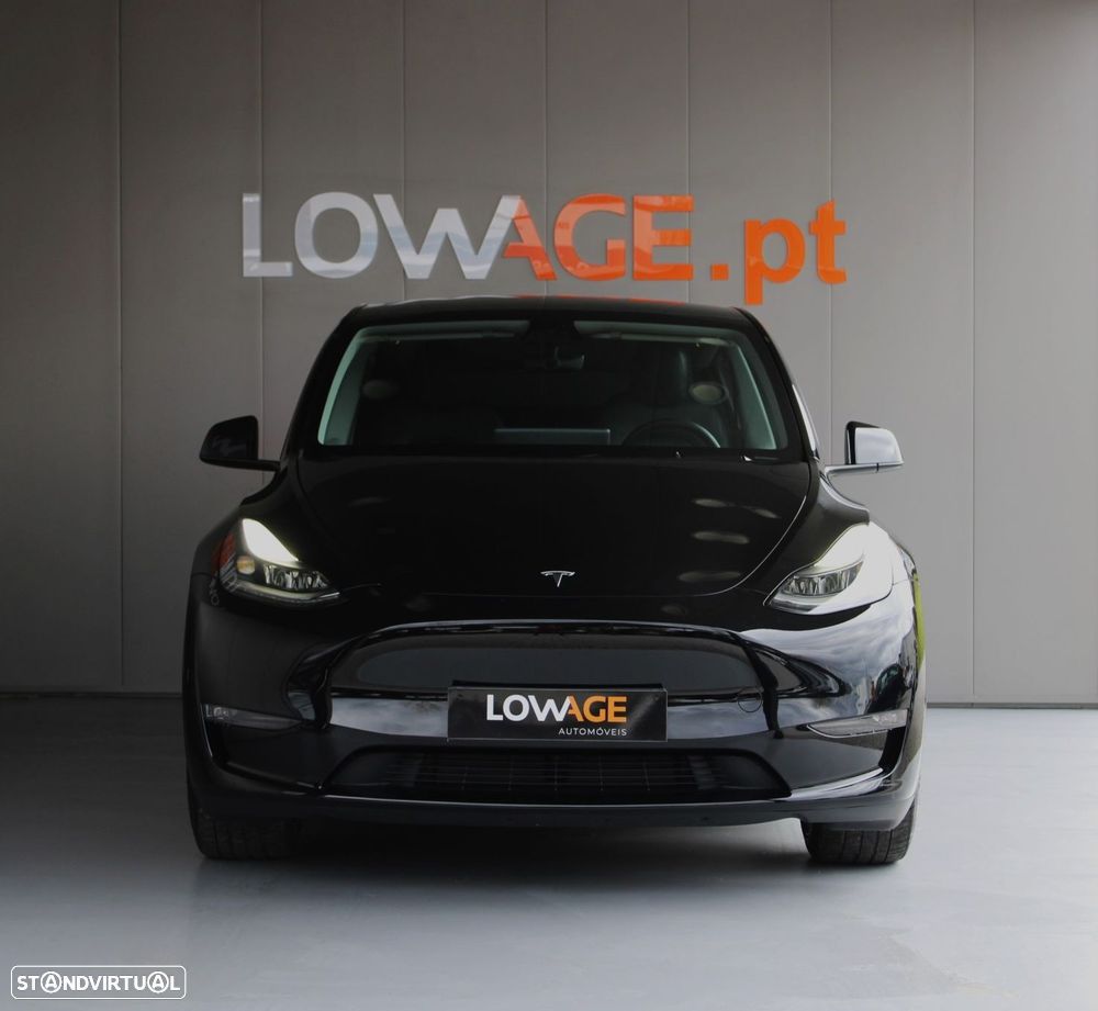 Tesla Model Y Long Range Dual Motor AWD - 24