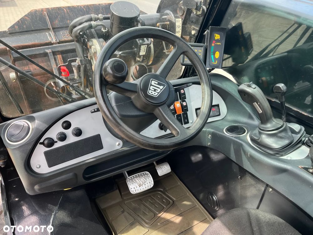 JCB 520-40 4WS - 27