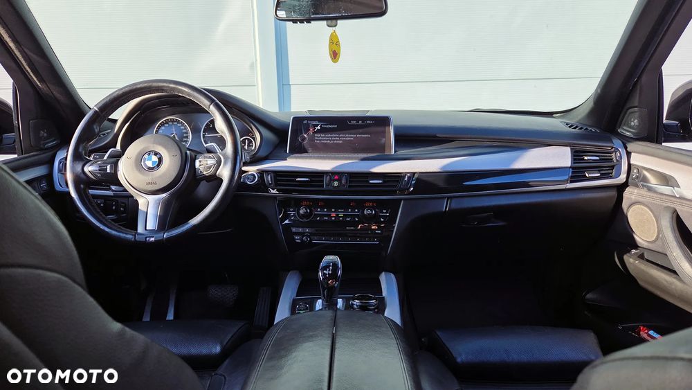 BMW X5 xDrive25d - 17