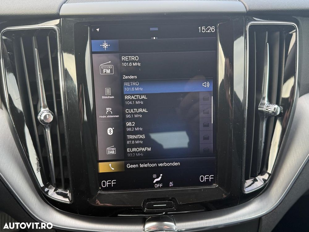 Volvo XC 60 D4 AWD Geartronic Momentum - 21